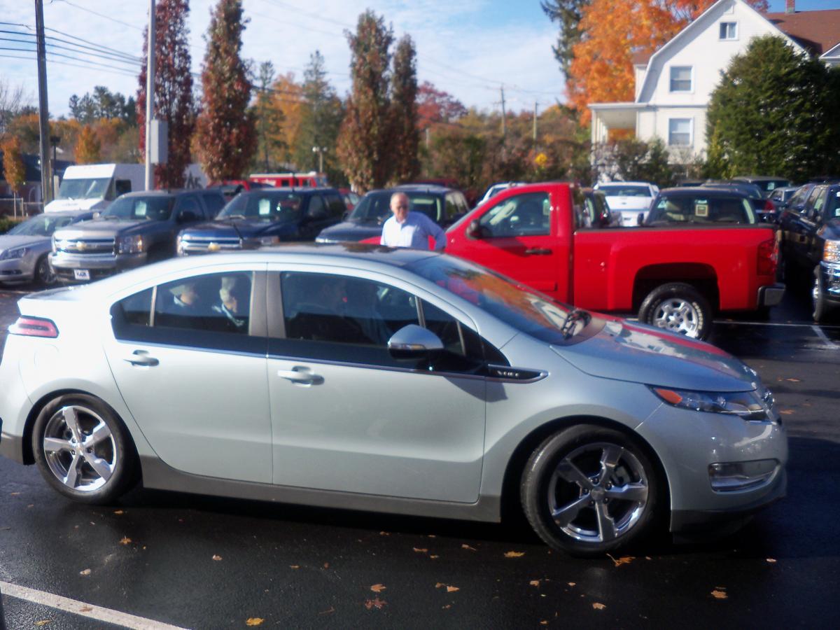 Behind the Scenes with Chevy VOLT:  First Visit to New Canaan!